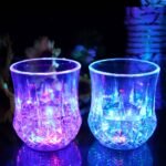 اكواب مضيئة