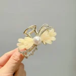 كماشة شعر كريستال صغيرة