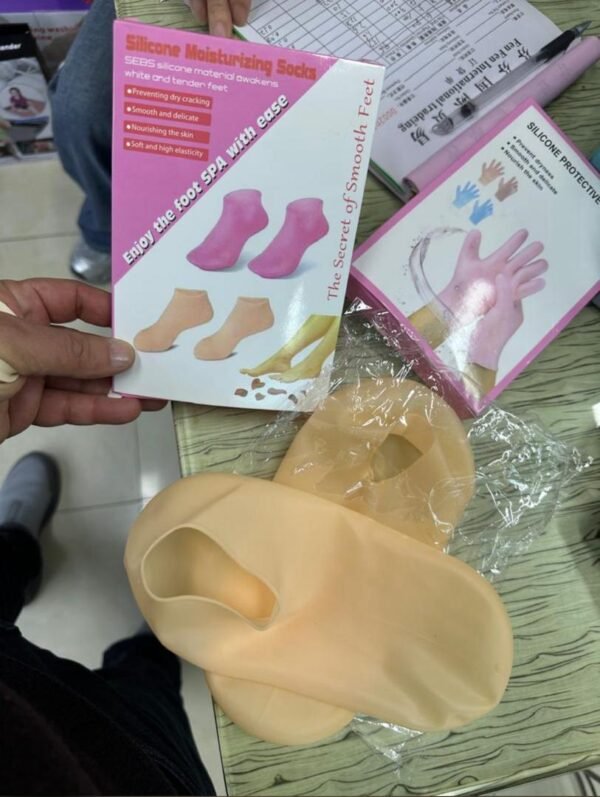 شراب سيليكون للقدمين